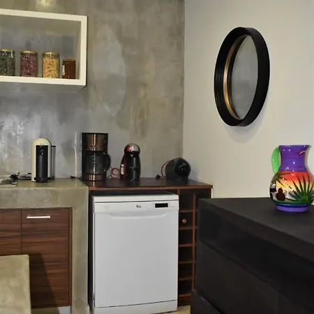 Condo Hora Feliz